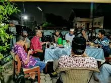 Pengurus RT RW protes penyaluran sembako covid19