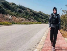 Kirana saat berkeliling di daerah yang menjadi tugasnya di Lebanon. Foto: int 