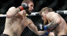 Khabib Nurmagomedov saat laga melawan Conor McGregor beberapa waktu lalu. Laga itu dimenangkan Khabib. Foto: int 