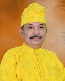 Pengamat ekonomi Universitas Riau, Edyanus Herman Halim (foto/int)