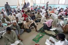 Warga Kenya Nekat ke Somalia demi Sholat Tarawih.