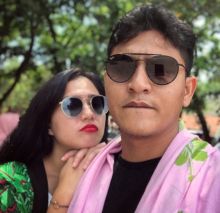 Masayu Clara bosan dirumah aja sampai unggah foto lama bareng pacar (foto/int)