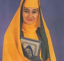 Viral Foto Nike Ardilla Pakai Baju Muslimah Zaman Dulu, Netizen Langsung Bilang Ini (foto/int)