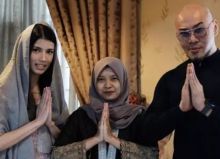 Deddy Corbuzier yang harus merayakan Lebaran perdana di tengah wabah Corona. Foto: int