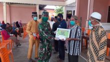 Babinsa Koramil 13/Rokan Kawal Penyerahan BLT-DD Tahap 1 Desa Suligi