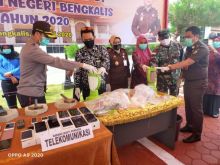 Kejaksaan Negeri Bengkalis memusnahkan barang bukti.