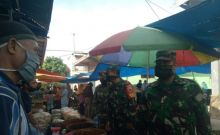 Prajurit Koramil 06/SH Himbau Masyarakat Untuk Disiplin Protokol Kesehatan