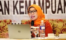 Ratna Dewi Pettalolo