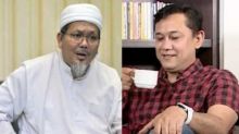 Ustaz Tengku Zulkarnain- Denny Siregar 