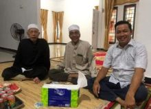 Husni Thamrin Kunjungi Dua Ulama Kharismatik Pelalawan