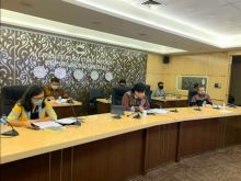 Suasana Special Virtual Meeting (SVM) dengan seluruh anggota APEC di kantor Kemlu