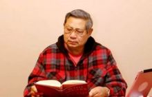 Susilo Bambang Yudhoyono (SBY) 