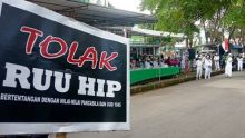 Ketua MUI DKI: Kalau DPR dan Pemerintah Ngotot Bahas RUU HIP Kita Siap Gelar 212 Jilid II (foto/int)