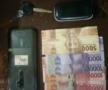 FOTO: Barang Bukti Pelaku Jambret