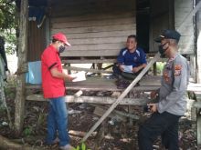 Ini Uniknya Cara Crew Leader Sosialisasi Karhutla di Masa Pandemi Covid-19 (foto/ist)