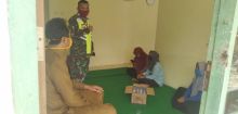 Lakukan Sosialisasi, Serda Andi Mulia Gelar Komsos Bersama PKK di Desa Katiran
