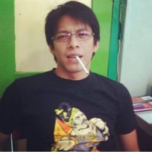 Viral Pesona Muda Ariel Noah Pakai Kacamata, Netizen: Parto Patrio (foto/int)