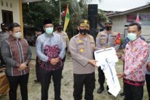 Mantap, Masyarakat Perawang Sukses Swadaya Bangun Rummah Kantor Bhabinkamtibmas (foto/int)