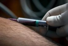 Pernah Dicap Sebagai Imigran Bangladesh Ilegal, Sekarang Mereka Menyumbangkan Darah Untuk Membantu Masyarakat