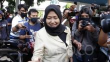 Anita Kolopaking usai menjalani pemeriksaan di Bareskrim Polri. Foto: int 