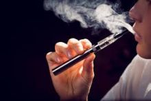 Studi Mengungkapkan Jika Vaping dan Merokok Diantara Kalangan Remaja Memiliki Risiko Lebih Tinggi Tertular Covid-19