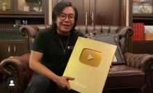 Ari Lasso Gagal Unboxing Golden Play Botton, Deddy Corbuzier dan Sule Bilang Ini (foto/int)