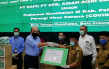 Percepat Penanganan Virus Corona, PT RAPP Menyerahkan Bantuan Alat Pelindung Diri