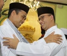 Momen Hangat Dua Tokoh, Netizen Maunya Anies Baswedan dan UAS Capres 2024 (foto/int)