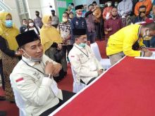 Giliran Pasalon Arif-Sujarwo Daftarkan Diri Ke KPU Siak (foto/lin)