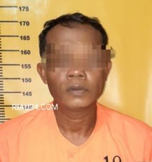 Foto tersangka ES oknum pecatan polisi polres bengkalis