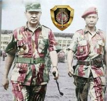 Potret Soeharto Bersama Mertua SBY, Netizen: Duo Pembasmi PKI (foto/int)