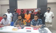 Kapolres AKBP Hendra Gunawan didampingi Kasat Reskrim AKP Meki Wahyudi