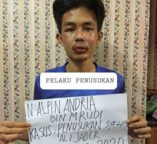 Wajah Pelaku Penusukan Syekh Ali Jaber, Netizen: Disebut Teroris Bukan Nih? (Foto/int)