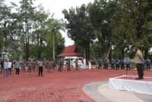 Kapolres Siak Pimpin Apel Gabungan Operasi Yustisi Serentak Dalam Rangka Penindakan Terhadap Pelanggar Protokol Kesehatan Covid-19 (foto/int)