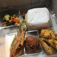 Makanan para pasien covid-19 saat menjalani isolasi di Wisma Atlet