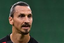 Bintang Sepak Bola Ibrahimovic Dinyatakan Positif COVID-19