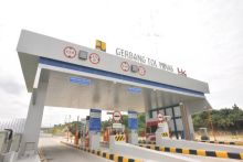 Gerbang tol Pekanbaru Dumai