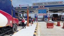 Pengendara masuki tol Pekanbaru-Dumai (Foto: Istimewa)