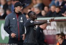 Juergen Klopp dan Sadio Mane 