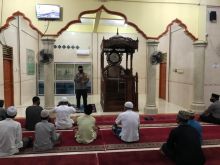 Ciptakan Situasi Aman dan Kondusif Selama Proses Tahapan Pilkada Serentak di Kabupaten Siak, Polres Siak Laksanakan Giat Safari Ibadah (foto/lin)