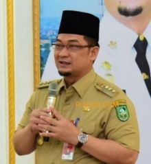 Penjabat Bupati Bengkalis Syahrial Abdi