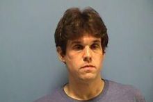 Seorang Pastor Nekat Membuat Video Asusila Dengan Seorang Bintang Porno di Altar Gereja