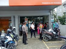 Cegah Aksi Pencurian, Polsek Pangkalan Kerinci Laksanakan Patroli Keliling