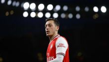 Bukan Pilihan Turun di Premier League dan Liga Europa, Mesut Oezil Bisa Hengkang Dari Arsenal dan Merapat ke Klub Ini