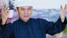 Sugi Nur Raharja atau Gus Nur