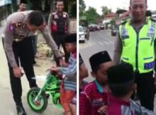 Viral Anak Kecil Tarik Tiga Ditegur Polisi, Netizen: Mundur, Mundur Nangis (foto/int)