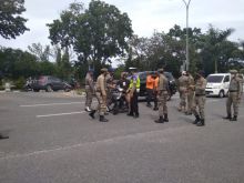 Razia maker di salah satu ruas jalan Pekanbaru