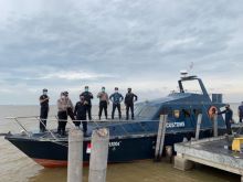 Patroli gabungan BC Bengkalis dan Satpol Air