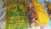 Kemasan lama keripik nanas Usaha Baru Ibu