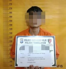 Polisi Ringkus Pelaku Narkoba di Jalan M Boya Tembilahan (foto/rgo)